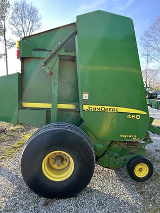 2011 John Deere 468 MegaWide Plus Equipment Image0