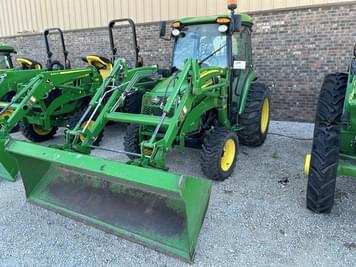 Main image John Deere 4720