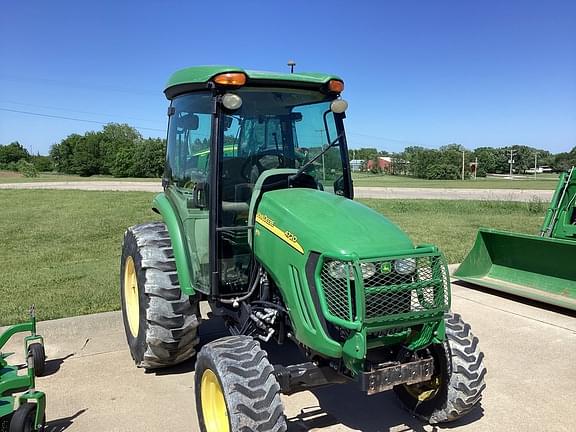 Image of John Deere 4720 equipment image 3