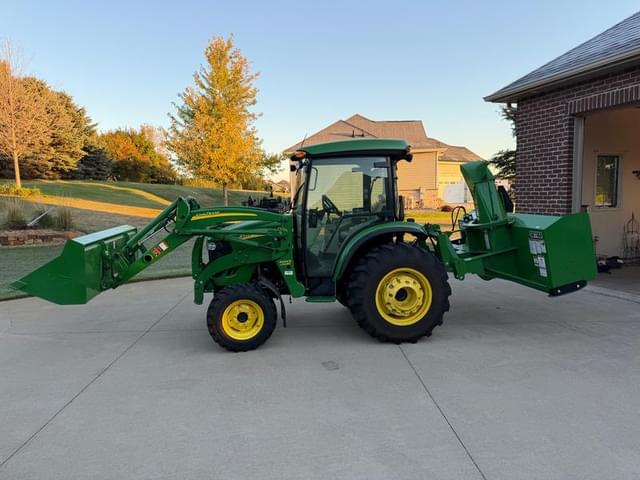 Image of John Deere 4720 equipment image 4
