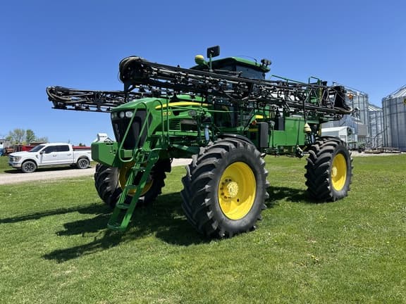 Image of John Deere 4730 equipment image 1