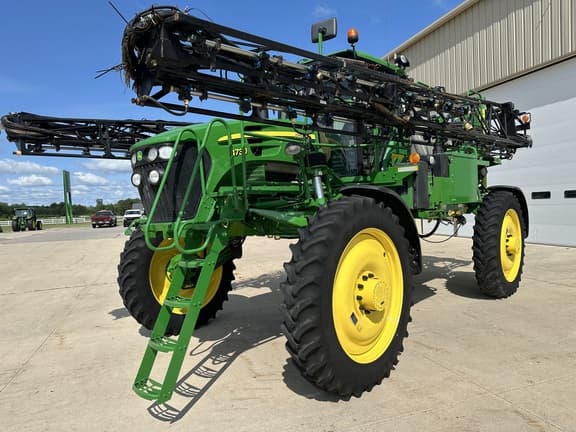 Image of John Deere 4730 equipment image 1