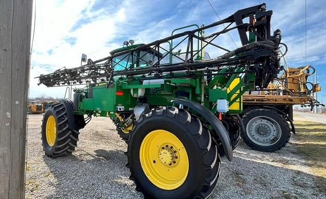 Image of John Deere 4730 equipment image 1