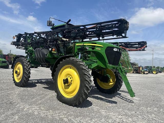 Image of John Deere 4730 equipment image 1