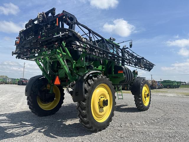 Image of John Deere 4730 equipment image 4