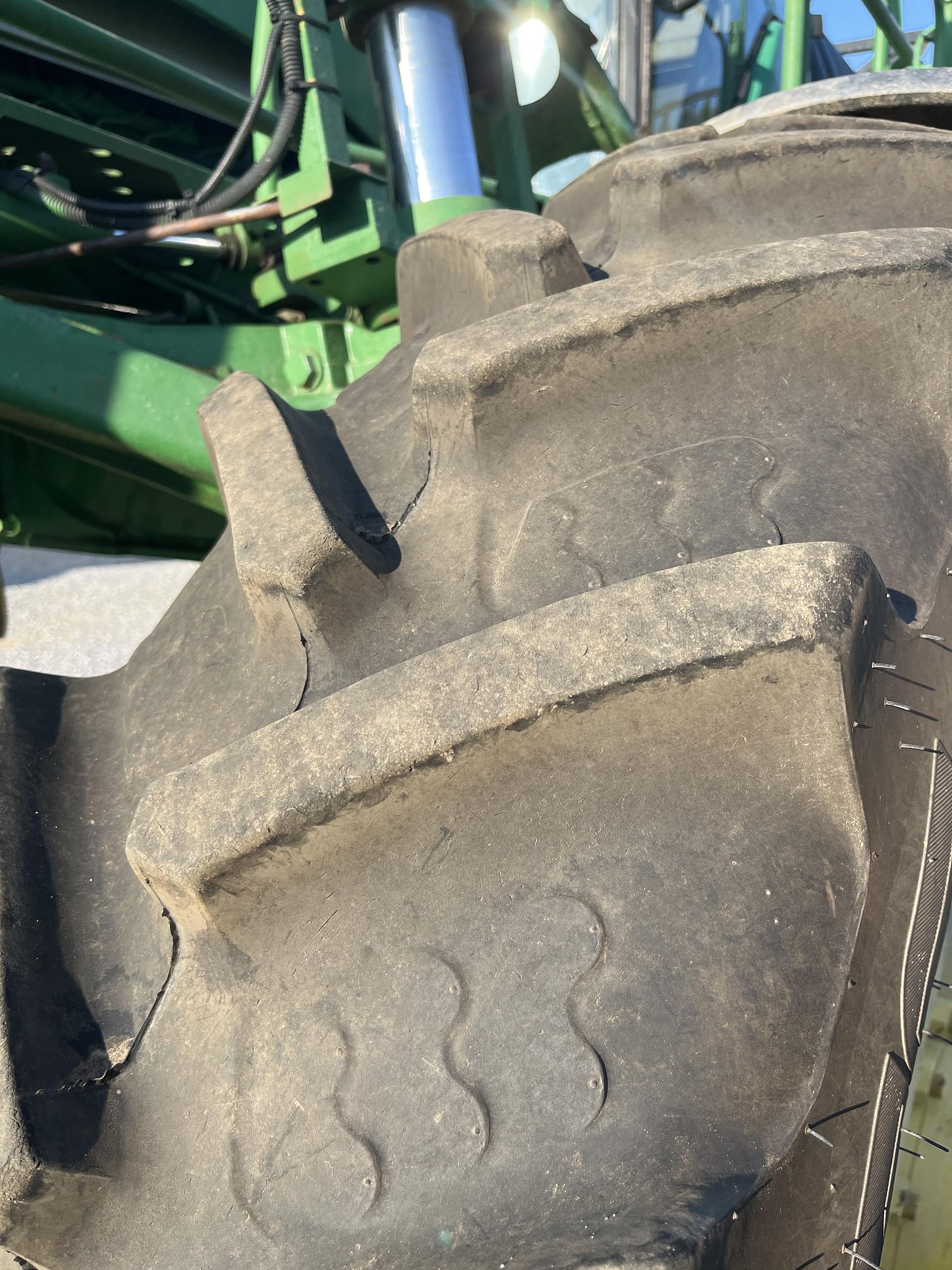 Main image John Deere 4730 12