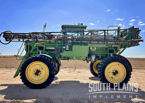 2011 John Deere 4730 Equipment Image0