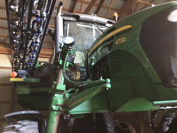 Image of John Deere 4730 Image 1