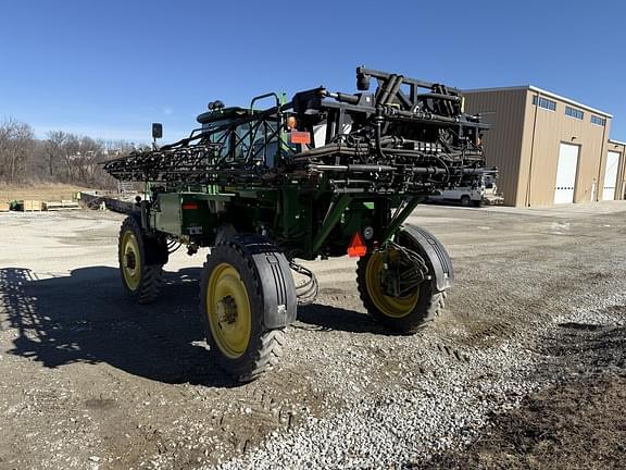 Image of John Deere 4730 equipment image 4