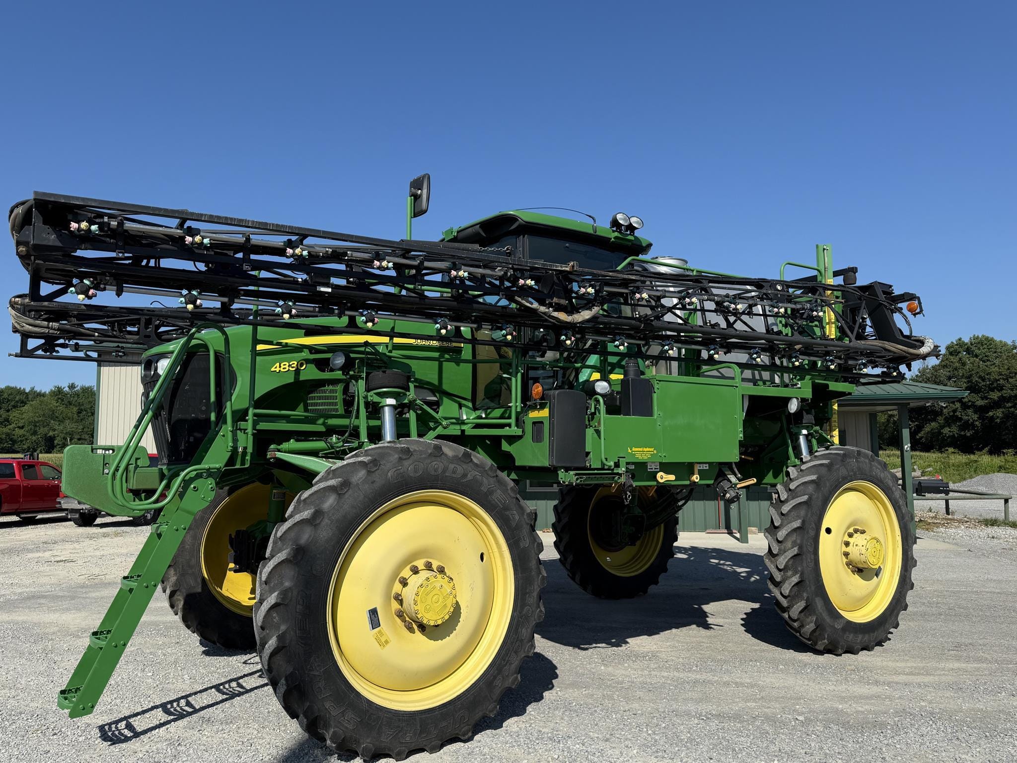 2011 John Deere 4830 Equipment Image0