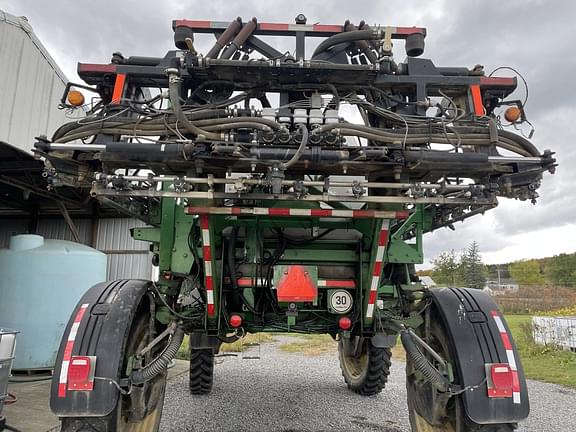 Image of John Deere 4830 equipment image 1