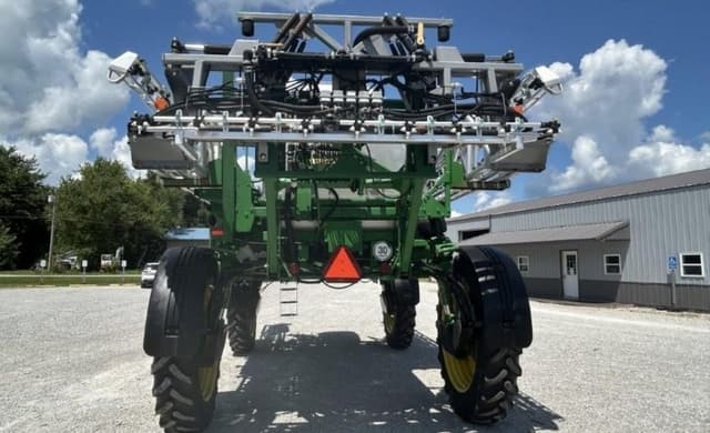 Image of John Deere 4830 equipment image 3