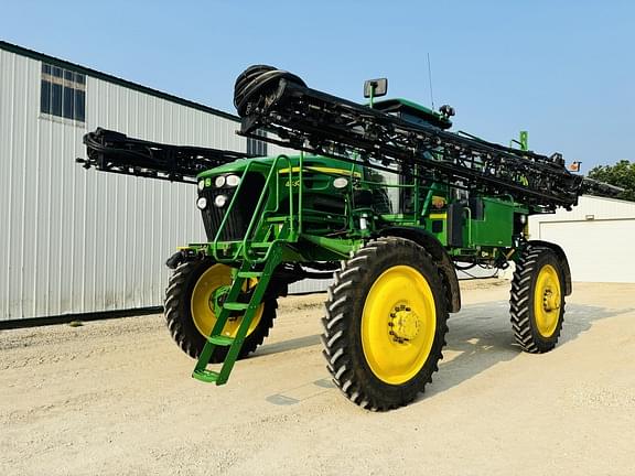 Image of John Deere 4830 equipment image 1