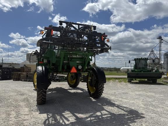 Image of John Deere 4830 equipment image 3