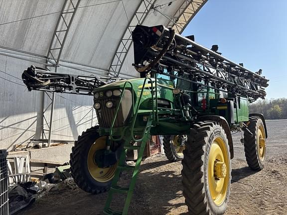 Image of John Deere 4830 Primary image