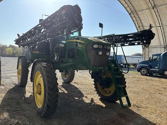 Image of John Deere 4830 equipment image 1