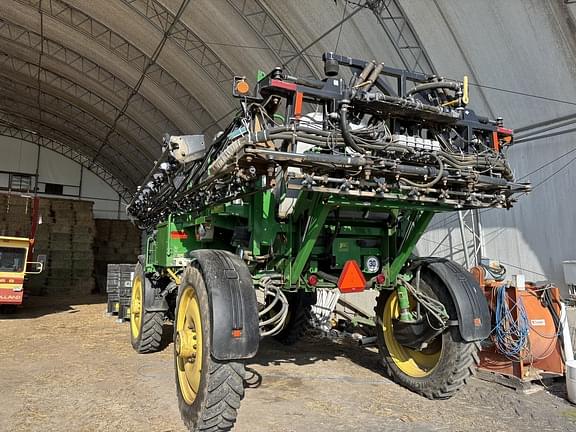Image of John Deere 4830 equipment image 3