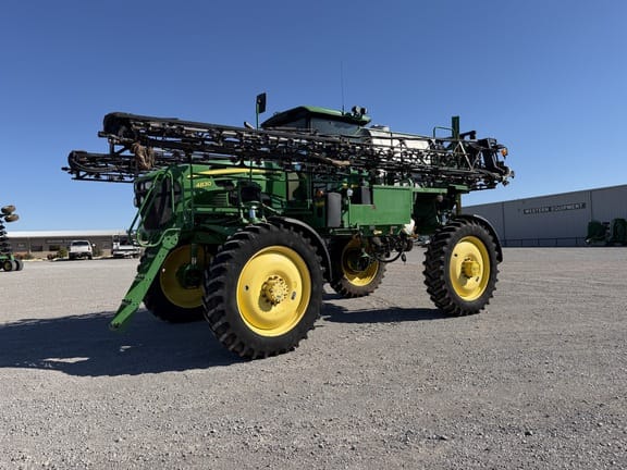 2011 John Deere 4830 Equipment Image0