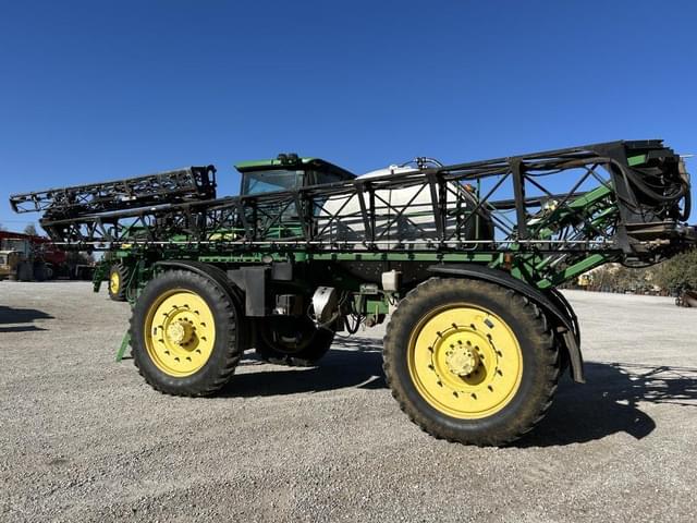 Image of John Deere 4930 equipment image 4