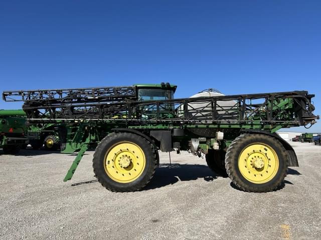 Image of John Deere 4930 equipment image 2