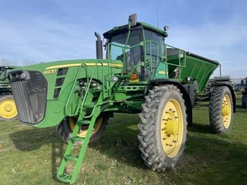 Main image John Deere 4930