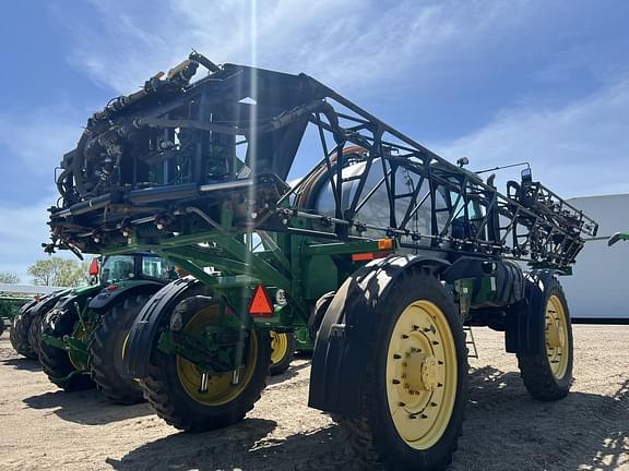 Image of John Deere 4930 equipment image 4