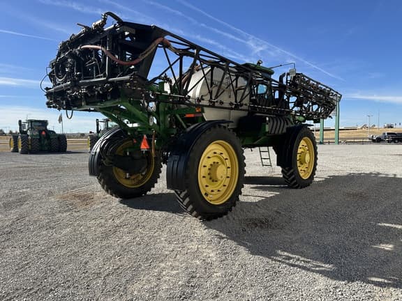 Image of John Deere 4940 equipment image 4