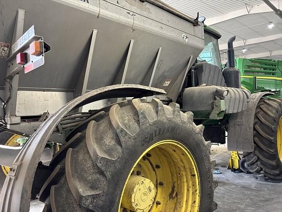 Image of John Deere 4940 equipment image 1