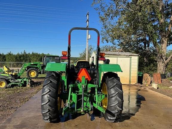 Image of John Deere 5045D equipment image 1