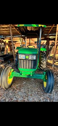 Image of John Deere 5045D equipment image 2