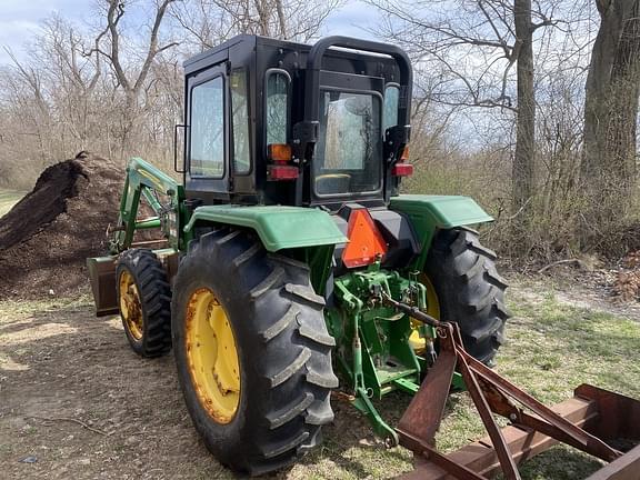 Image of John Deere 5045E equipment image 3