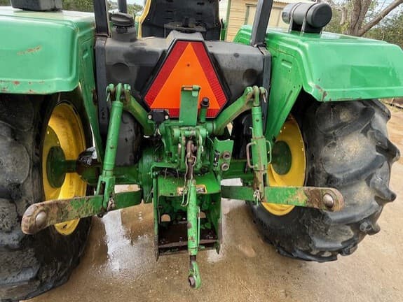 Image of John Deere 5055D equipment image 3