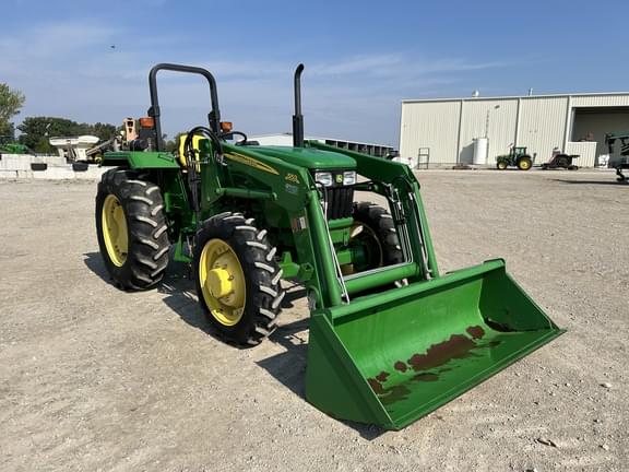 Image of John Deere 5055E equipment image 1