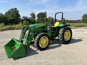 Main image John Deere 5055E