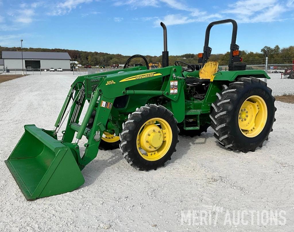 2011 John Deere 5055E Equipment Image0