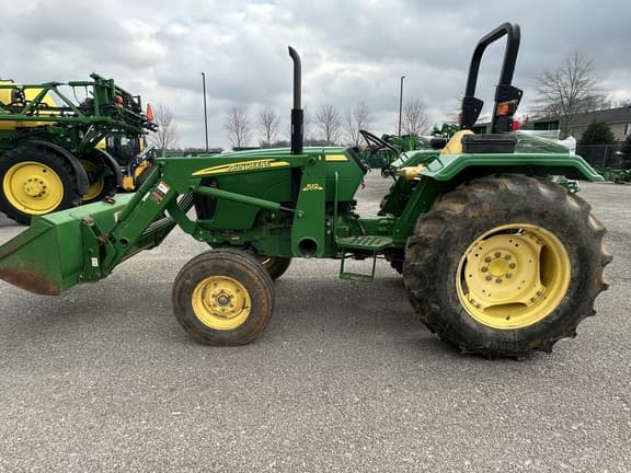 Image of John Deere 5065E equipment image 1