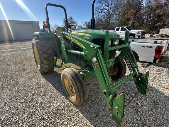 2011 John Deere 5065E Equipment Image0