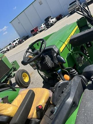 Image of John Deere 5065M equipment image 4