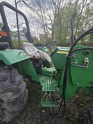 Image of John Deere 5075E equipment image 2