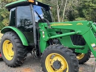 Image of John Deere 5083E equipment image 3