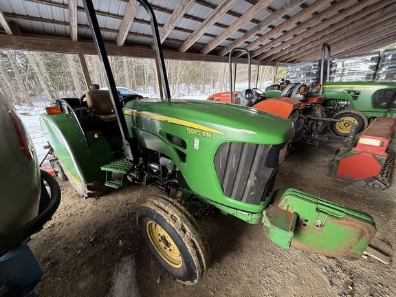 2011 John Deere 5083EN Equipment Image0