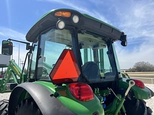 Main image John Deere 5085M 15