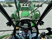 Thumbnail image John Deere 5085M 34