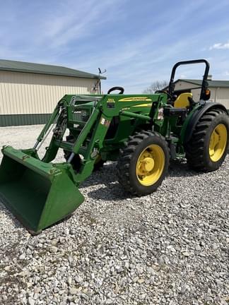 Main image John Deere 5085M
