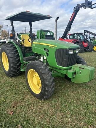 Image of John Deere 5085M equipment image 1