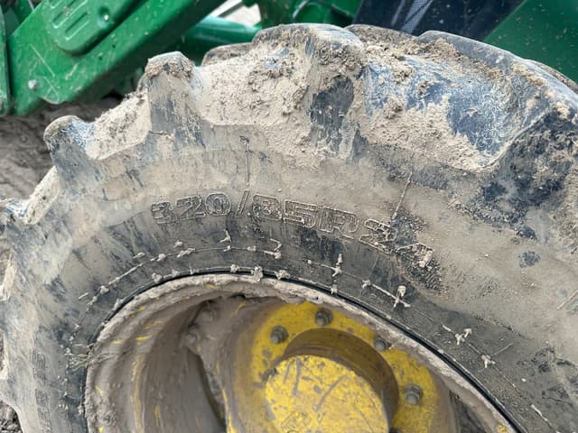 Image of John Deere 5090M equipment image 2