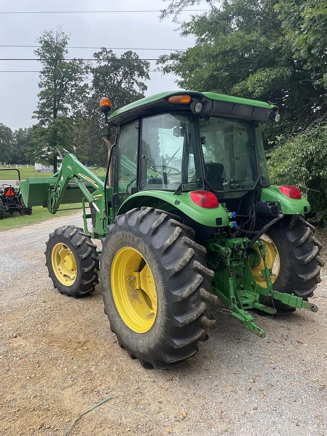 Image of John Deere 5093E equipment image 4