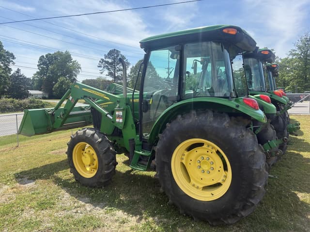 Image of John Deere 5093E equipment image 4