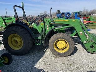 Main image John Deere 5095M 1