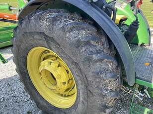 Main image John Deere 5095M 4